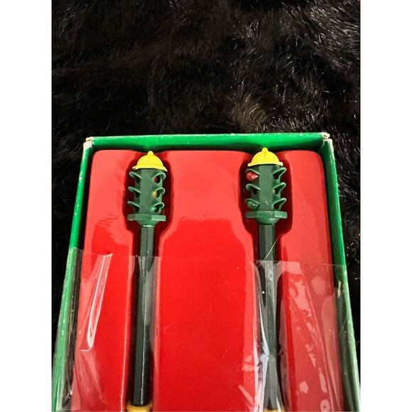 Vintage Department 56 Snow Village Battery Operated Traffic Light Set in Box - Picture 2 of 3